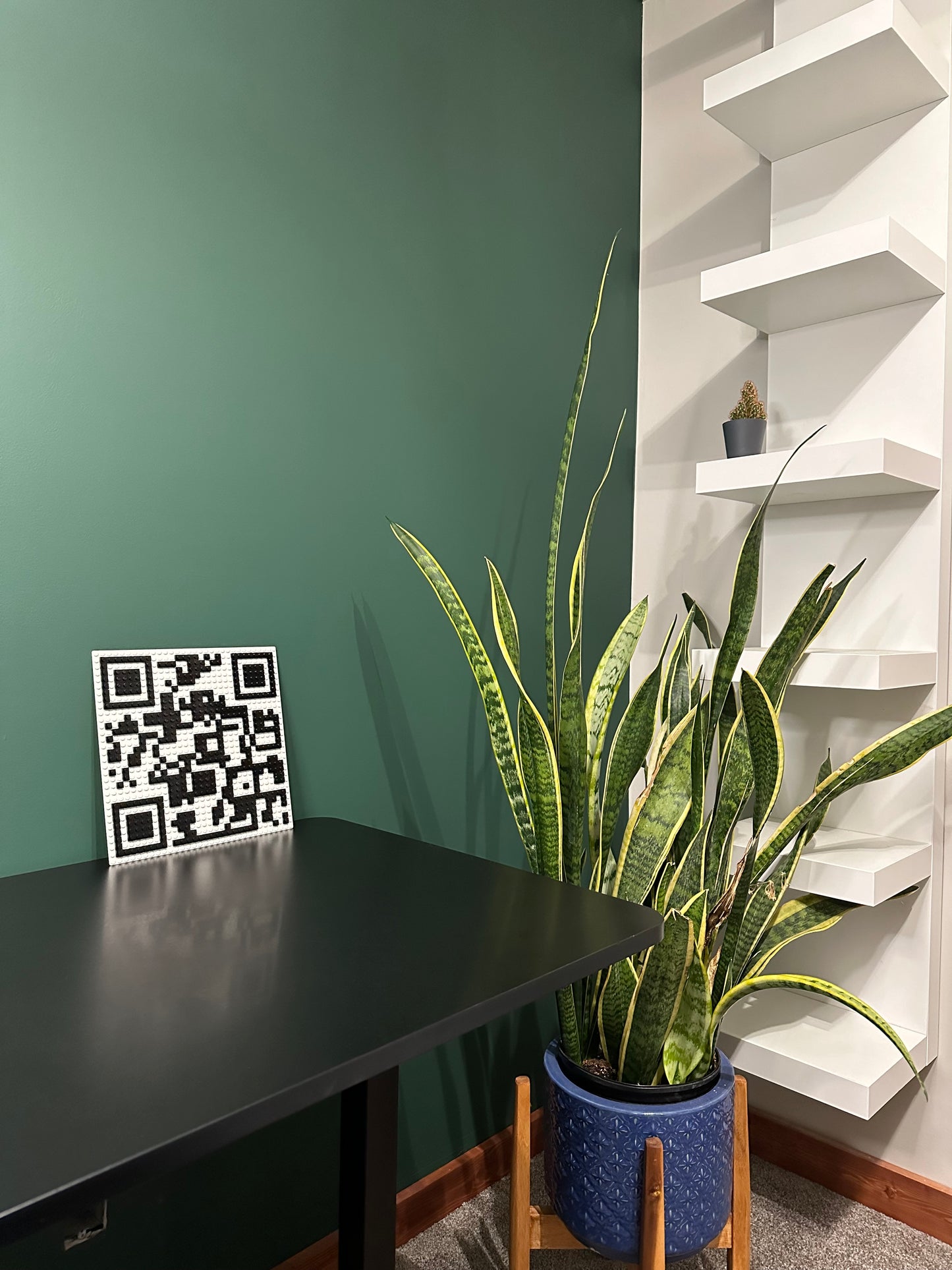 Custom Brick QR Kit - Build a working QR Code that you control!