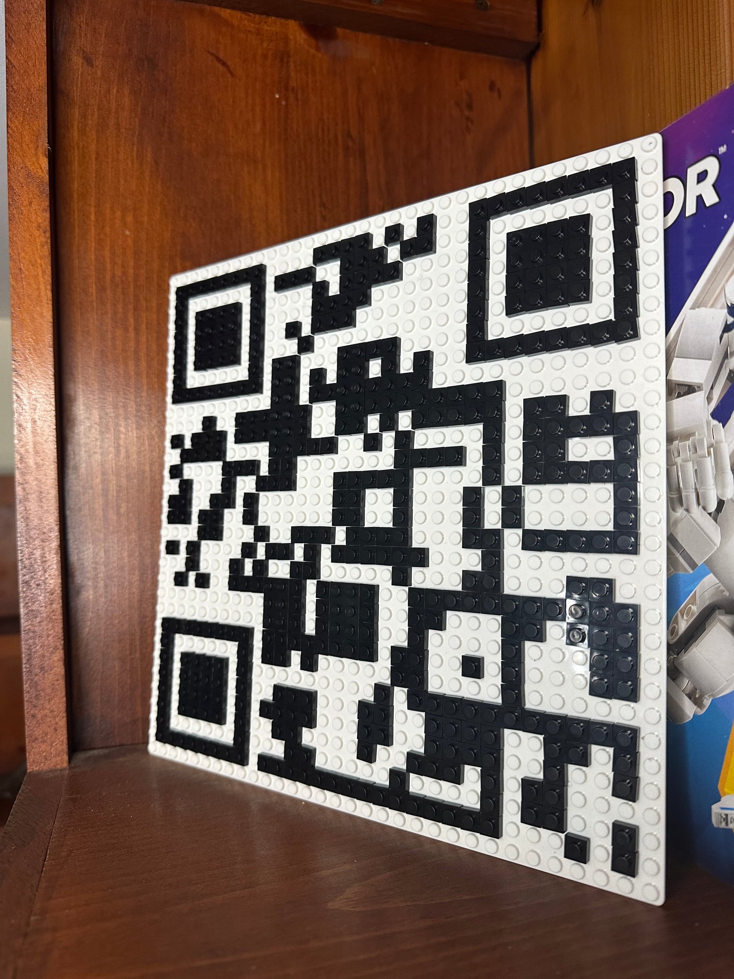 Custom Brick QR Kit - Build a working QR Code that you control!