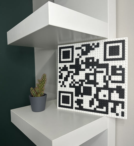 Custom Brick QR Kit - Build a working QR Code that you control!